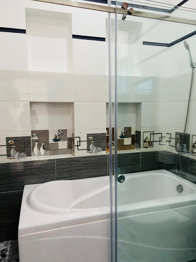 Dai Quang Hotel Кантхо Экстерьер фото